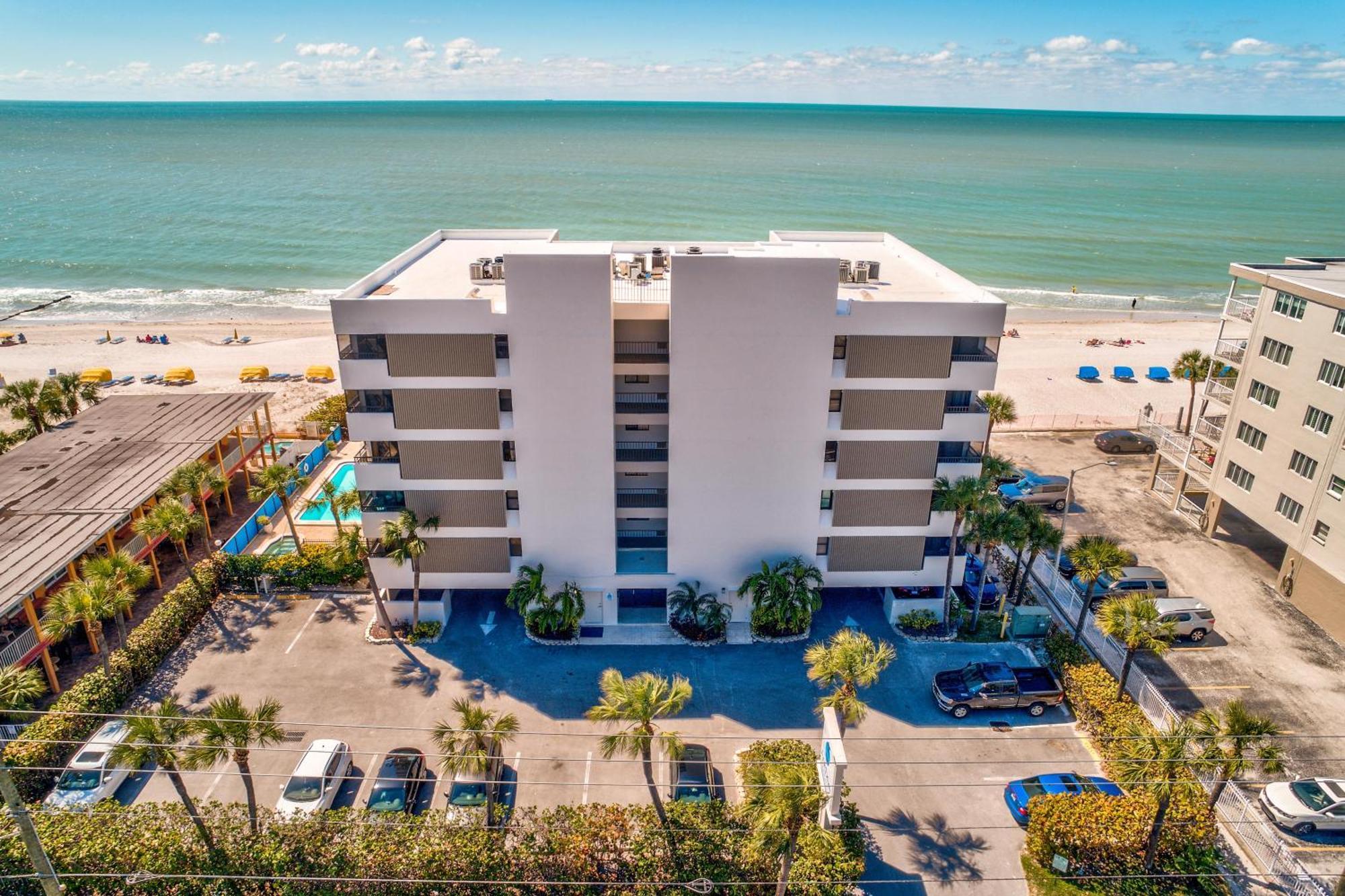 Arie Dam 202 St. Pete Beach Exterior foto
