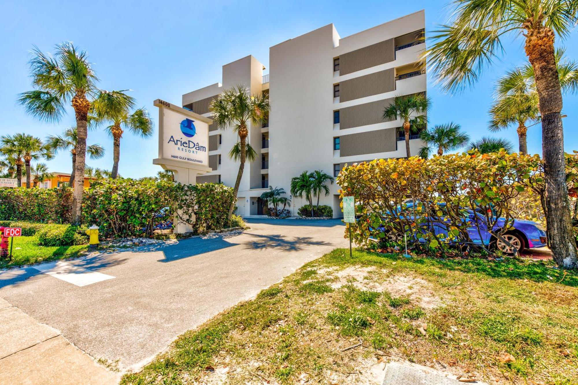 Arie Dam 202 St. Pete Beach Exterior foto